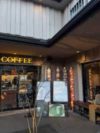 Beauty of Tully's Coffee near Kimono Forest, Arashiyama, Kyoto 🇯🇵 ☕️