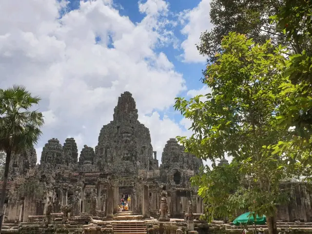 "앙코르와트의 신비, 맹그로브의 평온함 속으로"
