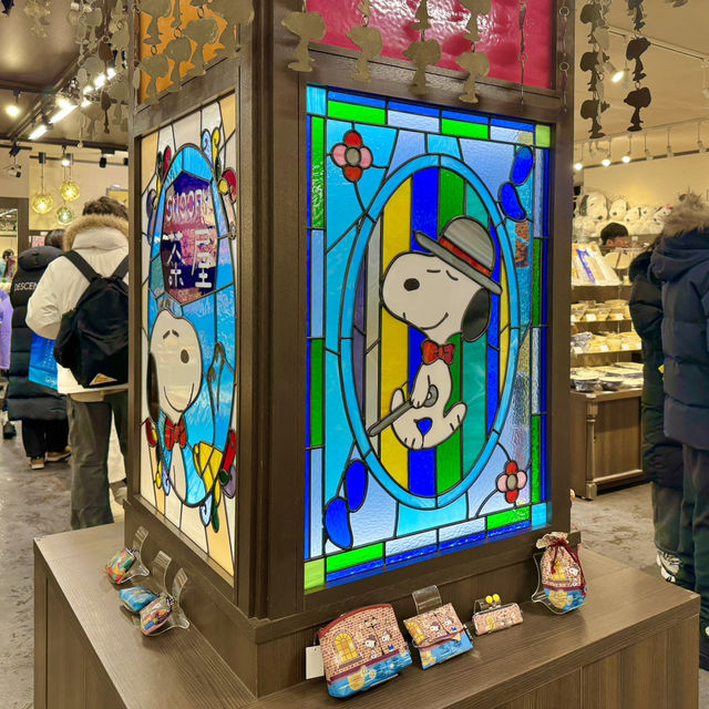 스누피 팬들은 결코 놓쳐서는 안될 오타루의 명소 - 스누피 차야 오타루점