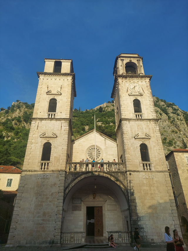 Discovering the Beauty of Kotor, Montenegro! 🇲🇪✨