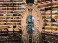 Yuishin Books ร้านหนังสือที่มุมถ่ายรูปเก๋มาก!!!