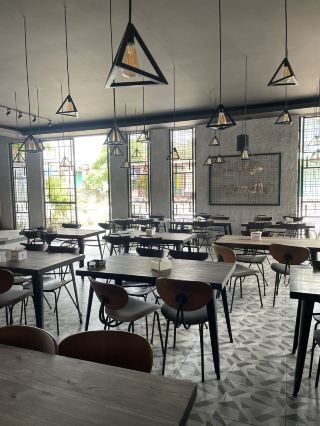 Sirkey Resto：坦波拉卡享用美食的好去處 