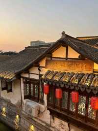 First Floor Teahouse: A Historic Riverside Teahouse