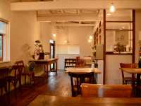 Cozy Café Time at iijima Coffee in Chiba