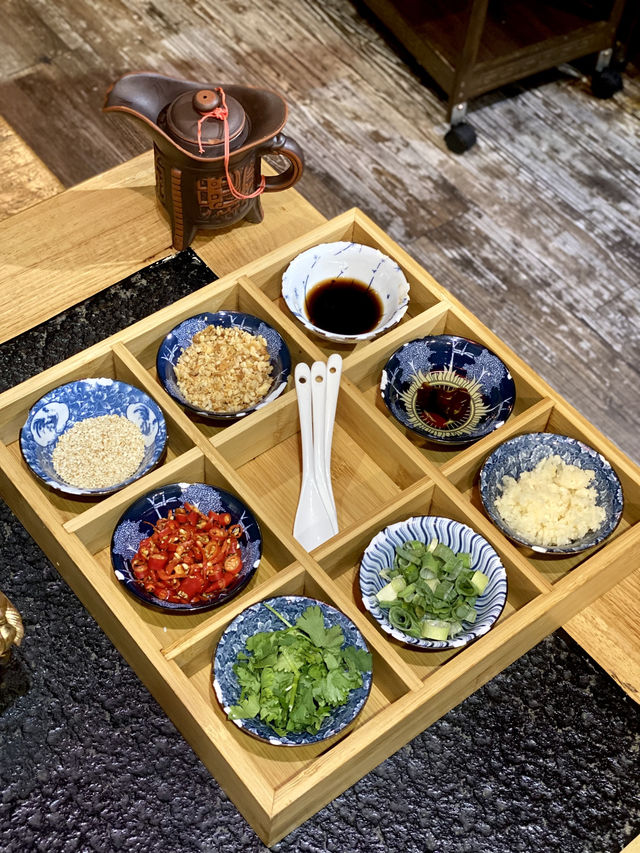 宮廷帝皇感覺的火鍋👑