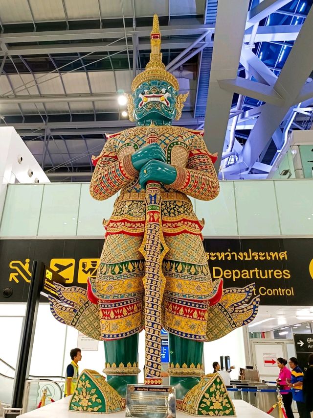 ไปชมยักษ์ใหญ่ทั้ง12ตน ที่ สนามบินสุวรรณภูมิ