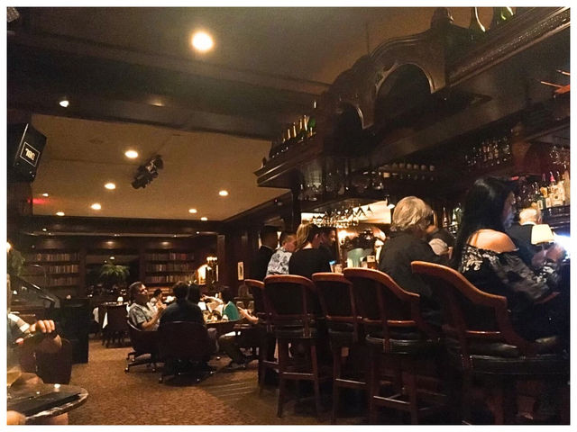 【ハワイ/ワイキキ】王道の高級ステーキハウス＊Hy's Steakhouse（ハイズ ステーキハウス）＊
