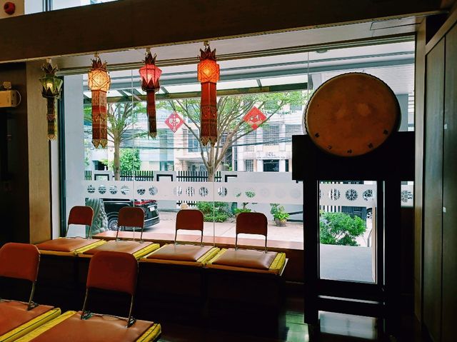 泰國曼谷湄南河畔著名華人文化寺廟景點：泰佛寺，適合打卡拍照📸祈福冥想