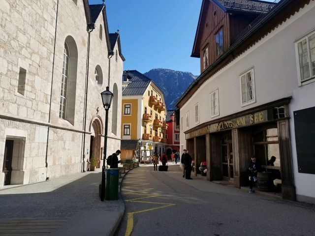 [🇦🇹ハルシュタット] 美しい湖畔の小さな村、ハルシュタットで過ごす特別な瞬間