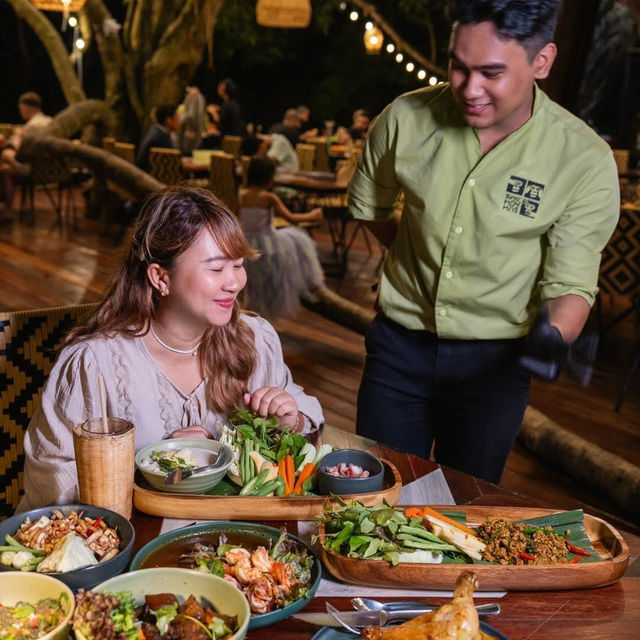 ร้านอาหารเด็ดกลางป่าใหญ่ภูเก็ต ฟีลบาหลี ~
