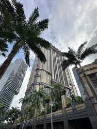 A Unique Architectural Marvel: Parkview Square