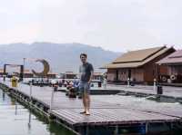 อนันตรา กาญจนบุรี (Ananta River Hills Resort) 