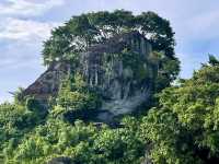  🌋🏺  Bukit Tengkorak: Where Ancient Traders, Ghost Stories & My Terrible Hiking Skills Collide