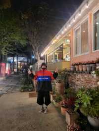 시골집 온듯 낭만적 오두막 감성을 느끼는 부산카페