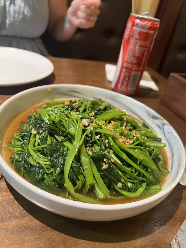 Discovering the Culinary Delights of Hanoi