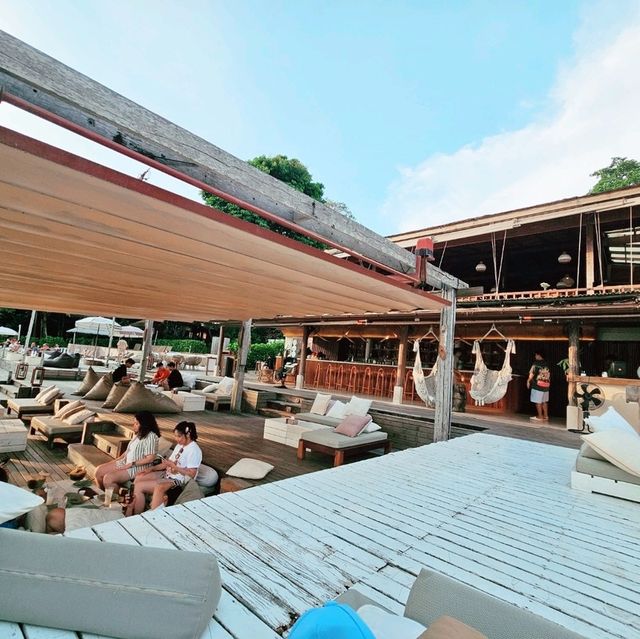 TTHE DECK BAR Koh Kood
