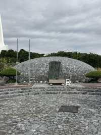 沖繩平和祈念公園的彈頭雕塑🕊️🌺