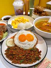 A Hidden Thai Gem in Somerset: Rama Bear Cafe Delivers Street Food Comforts