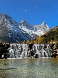Snow Peaks & Crystal Lakes: Bipenggou