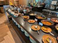 "Sheraton Kuching:Urban Elegance by the Waterfront"