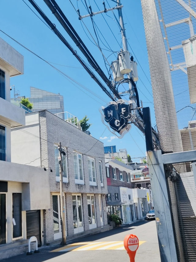 Hannam-dong Cafe Street: A Fresh Look at Seoul's Style Hub