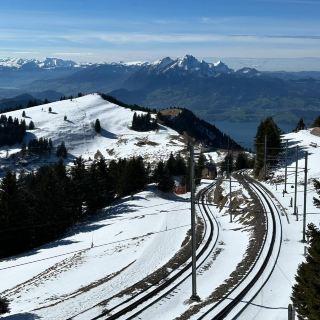 🏔️ Rigi Mountain Weekend Escape: Queen of the Alps & Panoramic Bliss!  