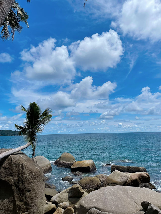 มุมถ่ายรูปลับๆ @หาดกะหลิม 🌊🪨🌴