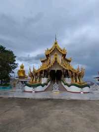 วัดรัตนคูหาถ้ำผากล้วย