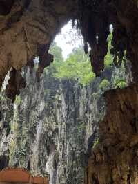 Batu Caves: A Sacred Stairway to the Sky
