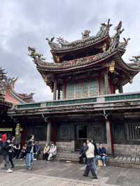 หนึ่งในวัดที่เก่าแก่ที่สุดของไต้หวัน (Taiwan) 