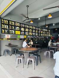 Where Locals Line Up for Pork Noodles