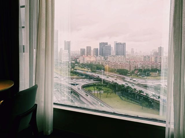 珠海輕奢酒店推薦：珠海拱北亞朵酒店，使用trip.com預訂享受最大優惠