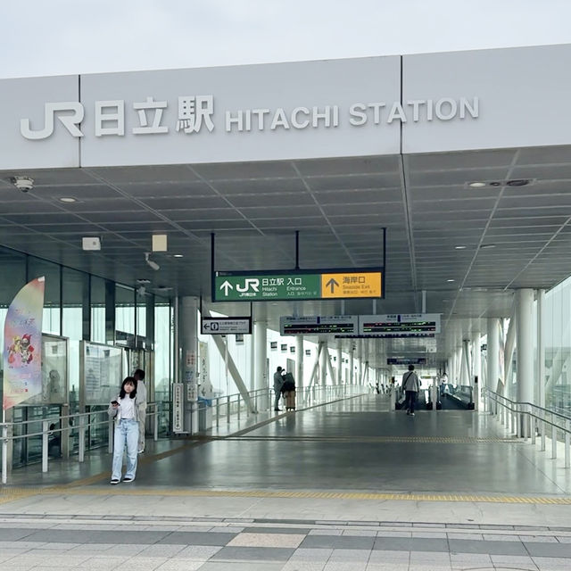 綺麗すぎる駅にある朝日が絶景