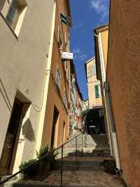 เที่ยวคนเดียวแบบชิลๆ ที่ Villefranche-sur-Mer 🇫🇷