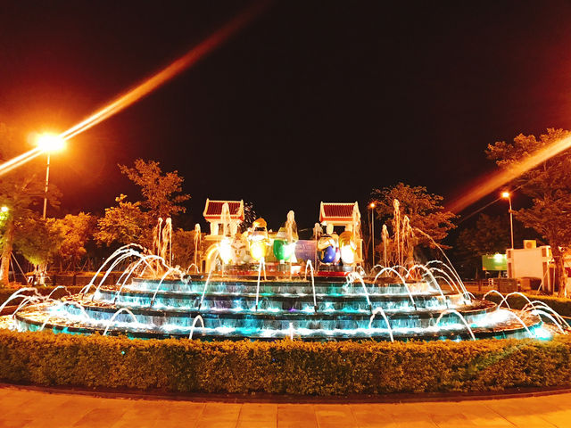 夜に行くのかおすすめ🌃キラキラした雰囲気がたまらないダナンの遊園地🎡