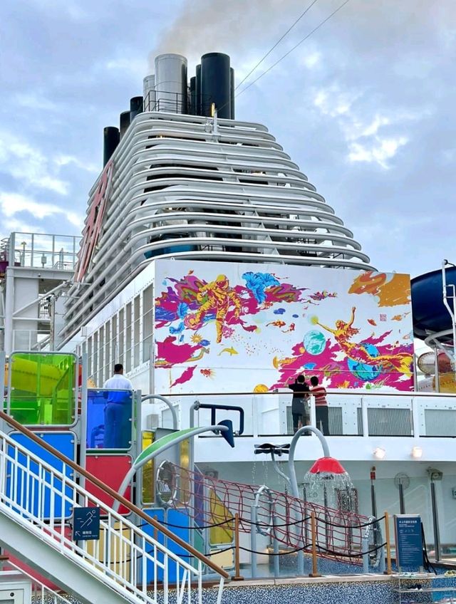 🚢✨ Genting Dream Cruise – Fun, Food & Ocean Views! 🌊🍽️
