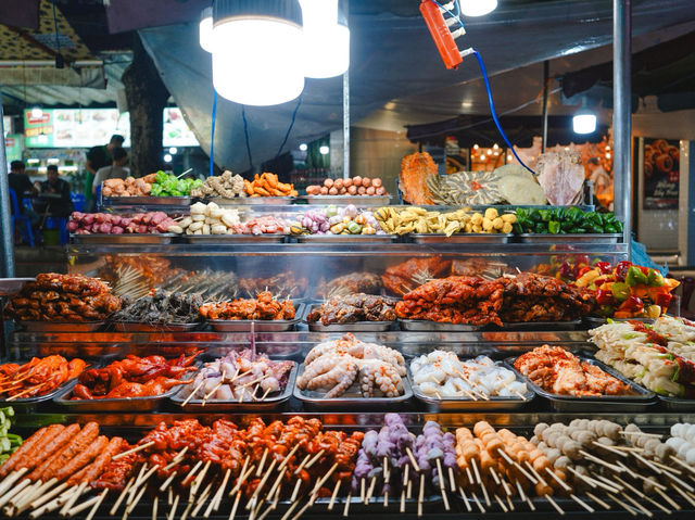 เดินเที่ยว Night Market Dalat 