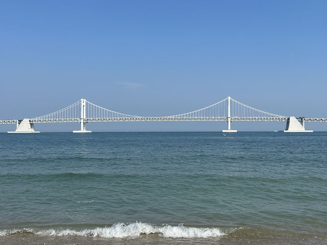 釜山廣安大橋看海，一邊把心事曬乾