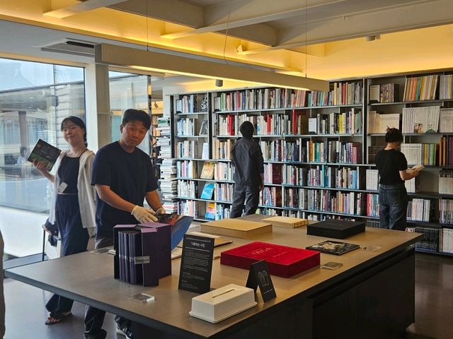 "Hyundai Card Design Library: Where Hanok Meets Helvetica"