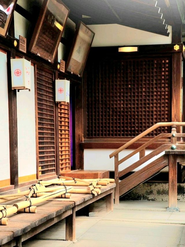 A Stroll Through Gion, Kyoto