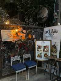 ร้านอาหารสไตล์ตะวันตกโฮมมี่ GODFATHER-19BKK