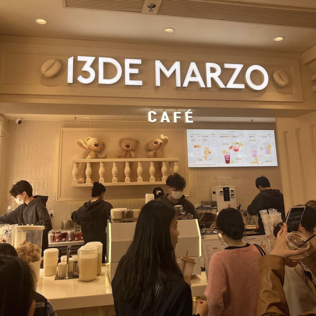  13DE MARZO Café – Anfu Road, 