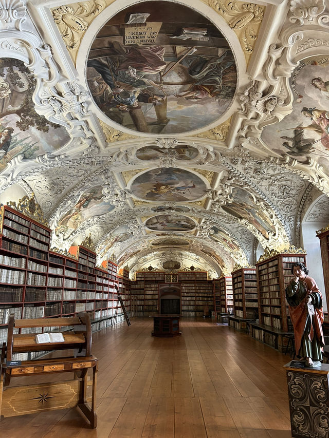 📚 프라하에서 만난 비밀의 도서관  Strahov Monastery (스트라호프 수도원) 
