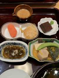 【福岡旅行】 博多駅近くで海鮮丼