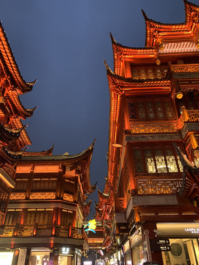 Yuyuan old street สวนสไตล์จีนโบราณกลางเซี่ยงไฮ้
