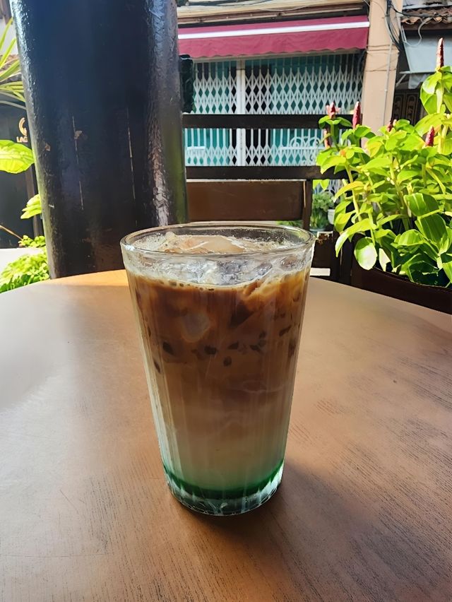 Art, Coffee, and CityWalk Vibes in Malacca