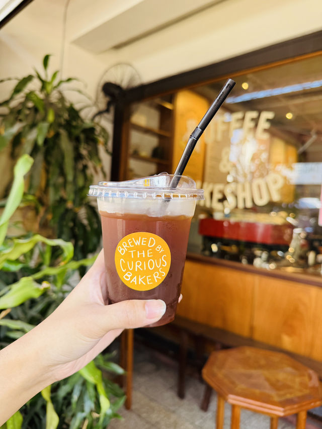 Vintage Charm & Iced Coffee Vibes