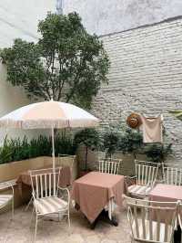 Camy Cafe – Good Old Days is a cozy,