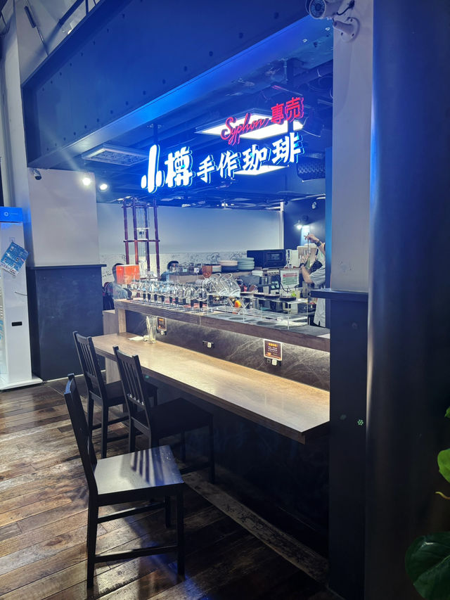 誠品生活西門 藏身老台北的文青據點，西門町裡的靜謐角落
