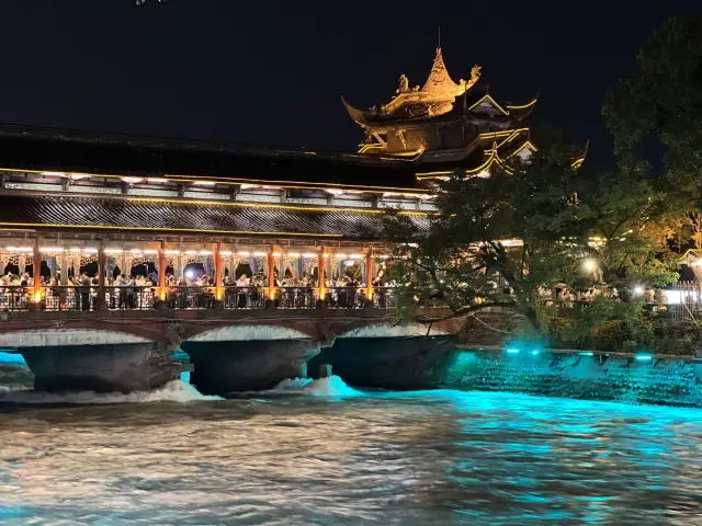 สะพานหนานเฉียว (南桥） ตูเจียงเยี่ยน 